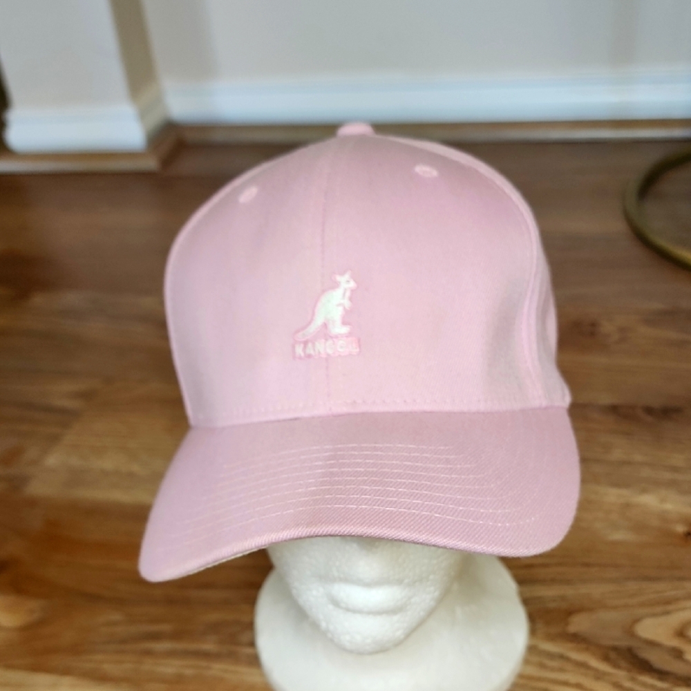 Kangol Flexfit Unisex Soft Pink Baseball Hat Cap Size Large Extra Large - Picture 2 of 10